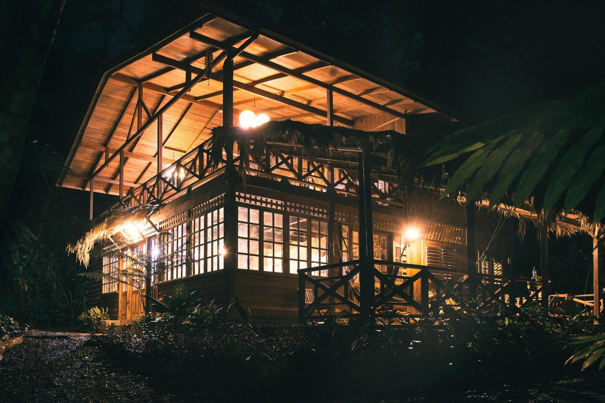 La Kukula Lodge Puerto Viejo de Talamanca Екстер'єр фото